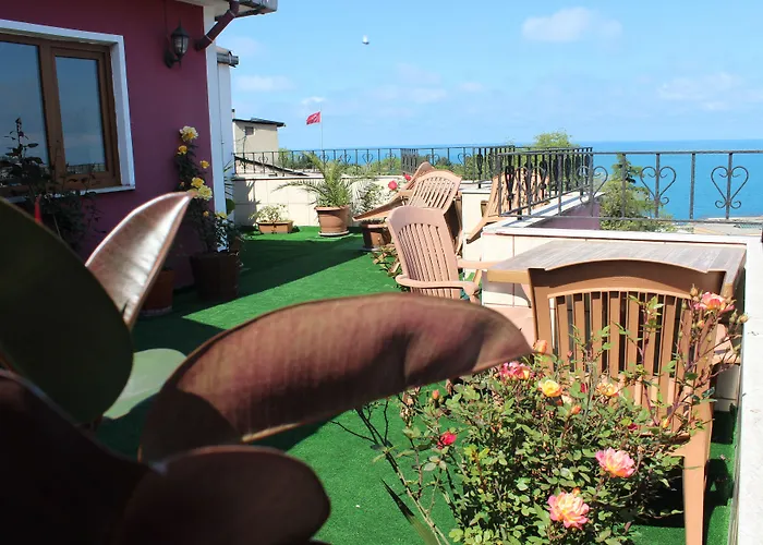 Nazar Трабзон