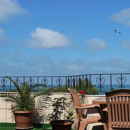 Nazar Hotel Trebizonda
